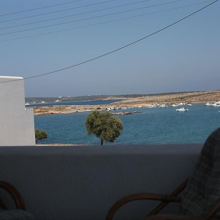 Cavos Beatnik Hotel Naoussa Esterno foto